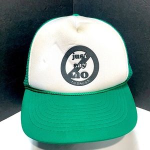 Vintage trucker style snap back hat from the 1980’s “just say no! to drugs!